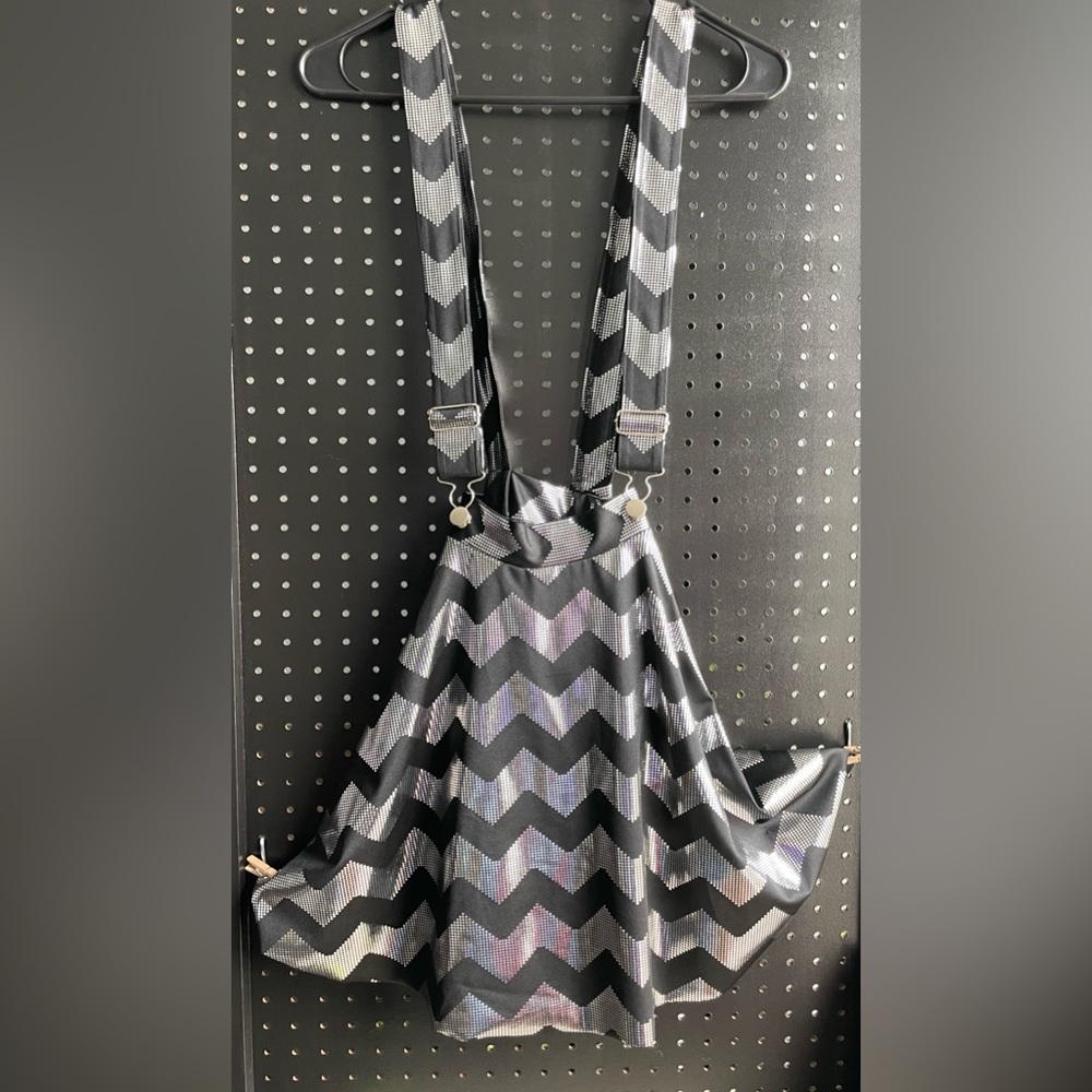 Blackmilk Silver Zig Zag Pinafore Skater Skirt size S